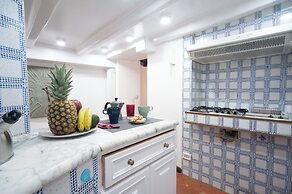 navona jacuzzi apartment