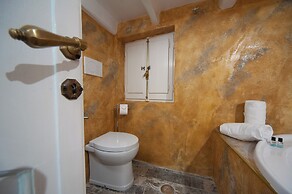 navona jacuzzi apartment