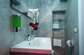 navona jacuzzi apartment