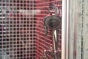 navona jacuzzi apartment