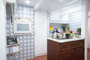 navona jacuzzi apartment