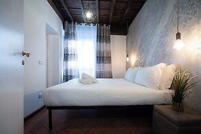 navona jacuzzi apartment