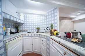 navona jacuzzi apartment