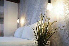 navona jacuzzi apartment