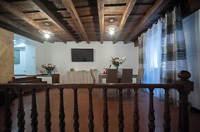 navona jacuzzi apartment