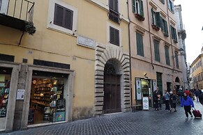 navona jacuzzi apartment