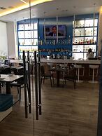 Beachwalk Condo With Beach Club 1bed 1bath