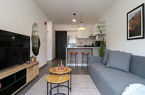 w Radiant 1BR w Perfect Balcony in Cusco