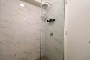 w Radiant 1BR w Perfect Balcony in Cusco