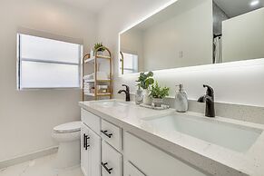 'the Peacock Bungalow' Near Fort Lauderdale Beach!