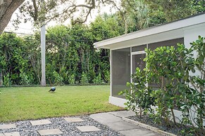 'the Peacock Bungalow' Near Fort Lauderdale Beach!