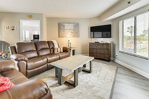 Steps to Beach: Indian Shores Condo w/ Balcony!