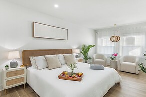 Heated Pool, Mini Golf & Cabana: Bradenton Retreat