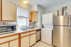 Beachfront, Dog-friendly Milford Getaway w/ Yard!