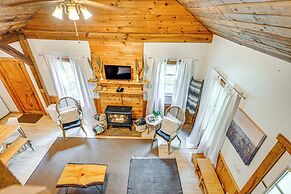 Fish & Water Raft: Cabin Near Lake Santeetlah