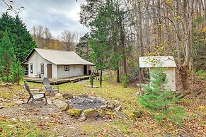 Fish & Water Raft: Cabin Near Lake Santeetlah