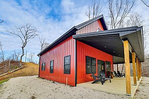 Hike & Climb: Pet-friendly Red River Gorge Cabin!