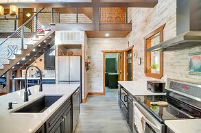 Hike & Climb: Pet-friendly Red River Gorge Cabin!