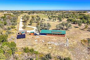 17 Mi to Tarleton State: Mtn-view Hideaway!