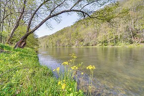 Hike & Fish: Marlinton Cabin w/ Fire Pit & Views!