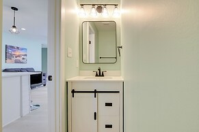 1 Mi to Pier: Screened Patio at Murrells Inlet Apt