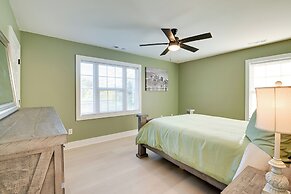 1 Mi to Pier: Screened Patio at Murrells Inlet Apt