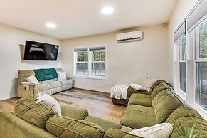Lake-view Home in Statham w/ On-site Fishing
