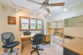 Tranquil & Pet-friendly Estate on Long Island!
