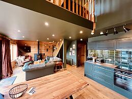 Lodges On Loch Ness