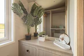 Host Stay Riverwood Ashdown Retreat