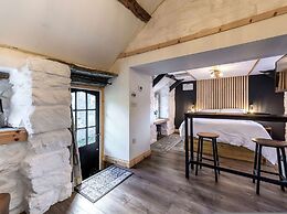 Host Stay The Hideaway