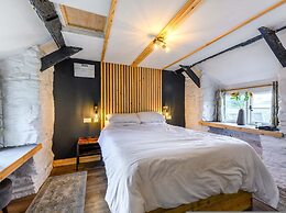 Host Stay The Hideaway