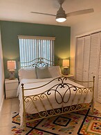 Cozy and Super Location 2 BR -1