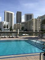 Beachwalk Condo With Beach Club 2bed 2bath