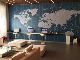 Beachwalk Condo With Beach Club 2bed 2bath