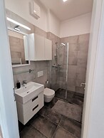 Apartments Egis Koper