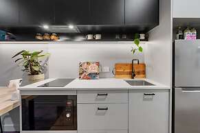 Student Only Victoria Market