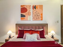 Raghuveer Sadan, Near Ram Mandir - 10 Min Walk