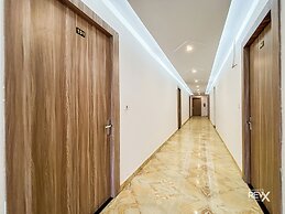 Raghuveer Sadan, Near Ram Mandir - 10 Min Walk