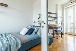 Centro Piazzale Biancamano - Luminoso Bilocale in