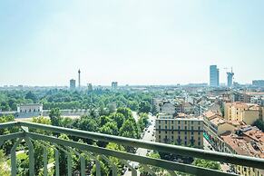 Centro Piazzale Biancamano - Luminoso Bilocale in