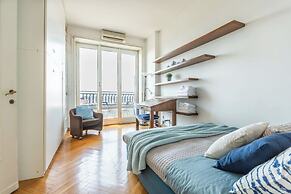 Centro Piazzale Biancamano - Luminoso Bilocale in