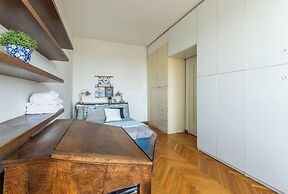 Centro Piazzale Biancamano - Luminoso Bilocale in