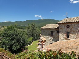 I Escape to Umbria, Quiet