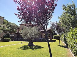 I Escape to Umbria, Quiet