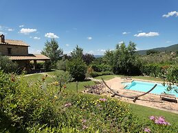 I Escape to Umbria, Quiet