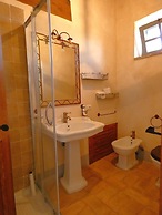 I Escape to Umbria, Quiet