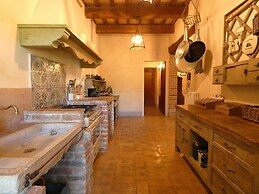 I Escape to Umbria, Quiet