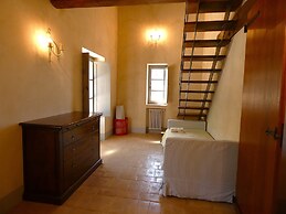 I Escape to Umbria, Quiet