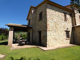 I Escape to Umbria, Quiet